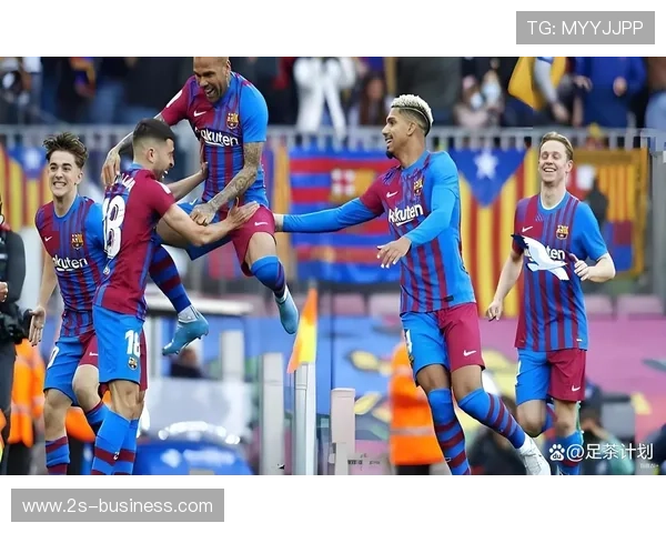 巴萨连胜刷纪录冲西甲封王